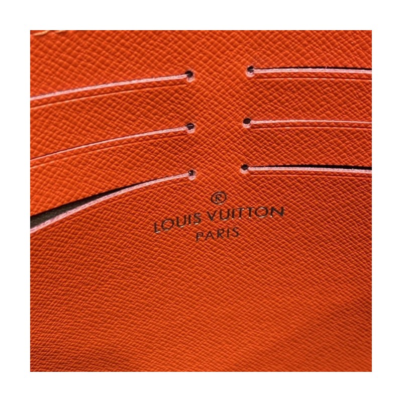 Louis Vuitton Epi Leather Pochette Voyage MM M62912