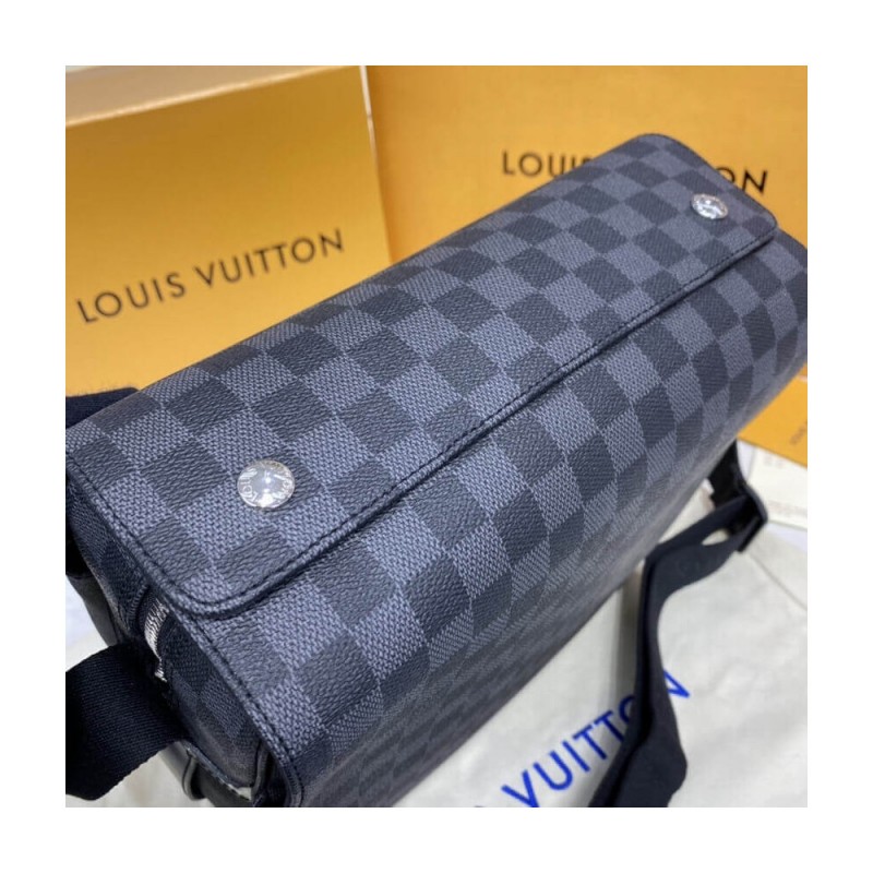 Louis Vuitton Damier Graphite Naviglio Messenger Bag N45255