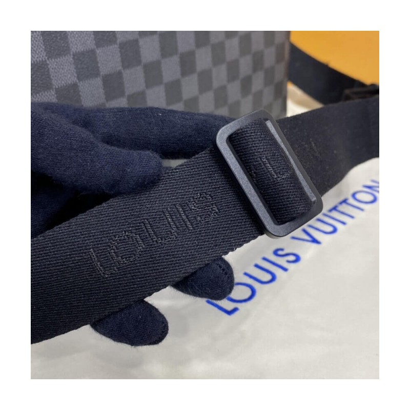 Louis Vuitton Damier Graphite Naviglio Messenger Bag N45255