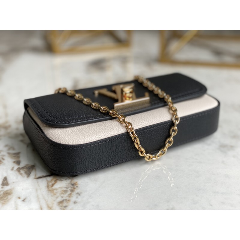 LouisVuitton M80898  LOCKME POUCH