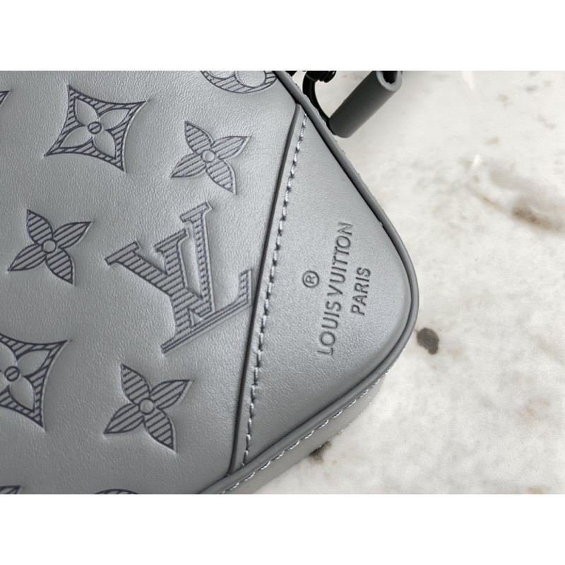 LouisVuitton M46104  DUO MESSENGER