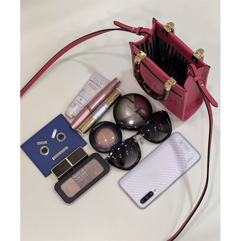 Fendi Mini Sunshine Shopper bag in pink leather