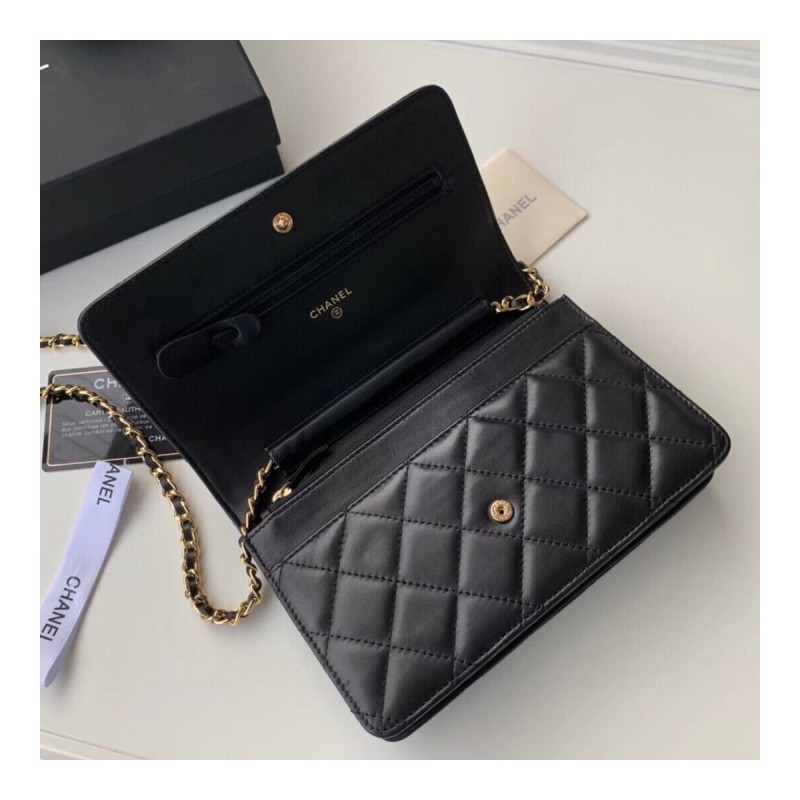 Chanel Classic Lambskin Wallet On Chain WOC AP0250