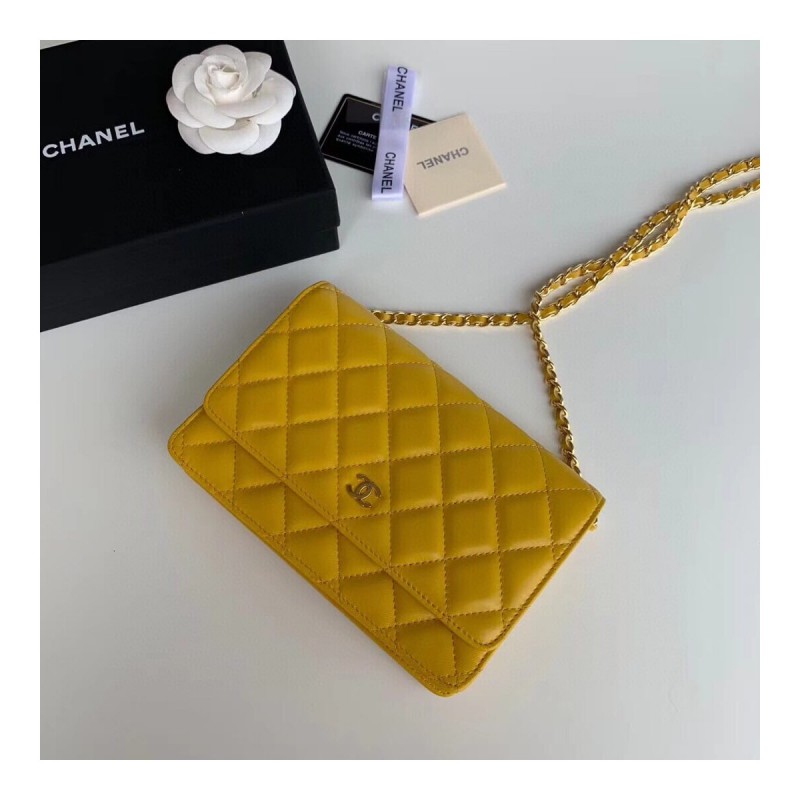Chanel Classic Lambskin Wallet On Chain WOC AP0250