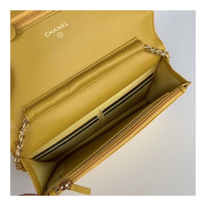 Chanel Classic Lambskin Wallet On Chain WOC AP0250