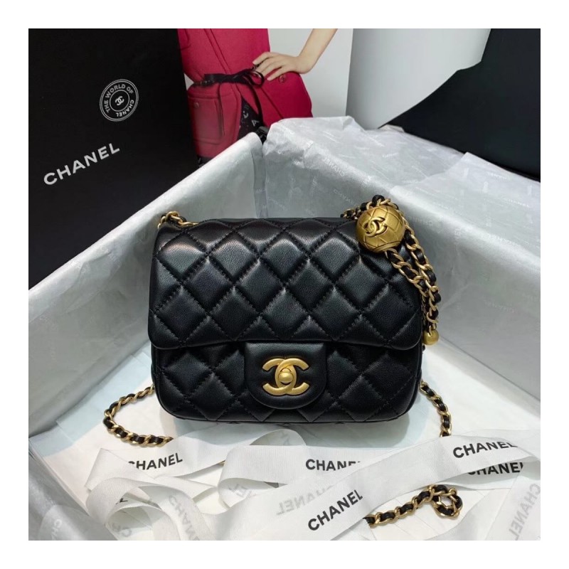 Chanel Lambskin Flap Bag AS1786