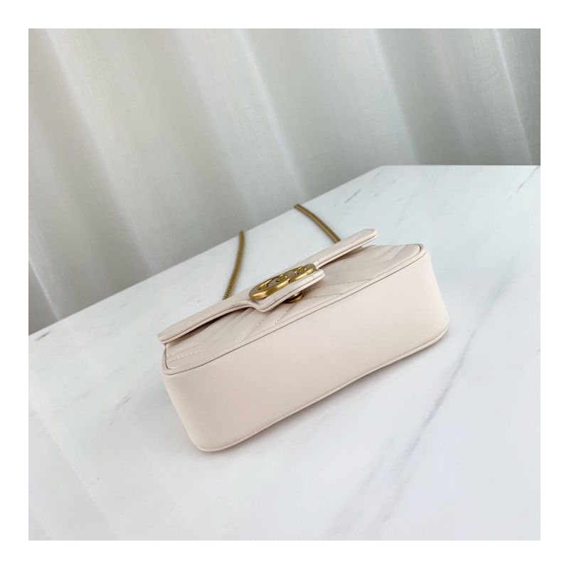 Gucci GG Marmont Matelassé Super Mini Bag 476433