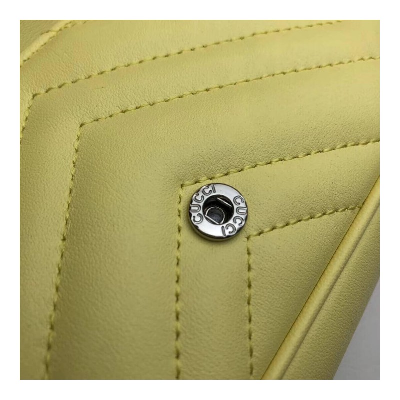 Gucci GG Marmont Matelassé Super Mini Bag 476433