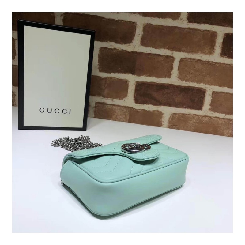 Gucci GG Marmont Matelassé Super Mini Bag 476433