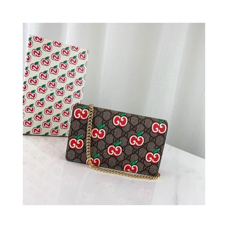 Gucci GG Apple Print Chain Card Case Wallet 634275