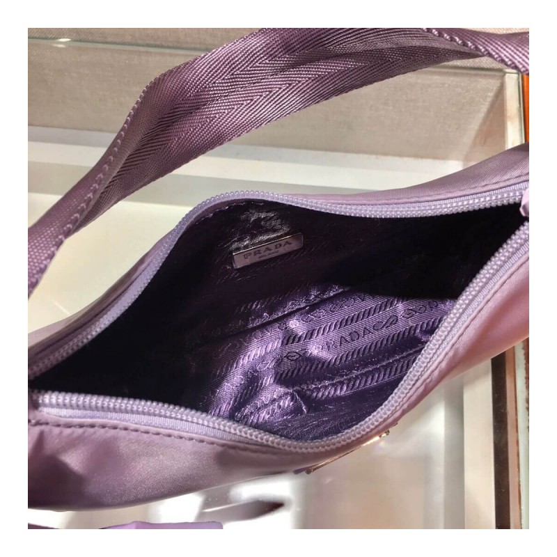 Prada Re-Edition 2000 Nylon Hobo Bag 1NE515