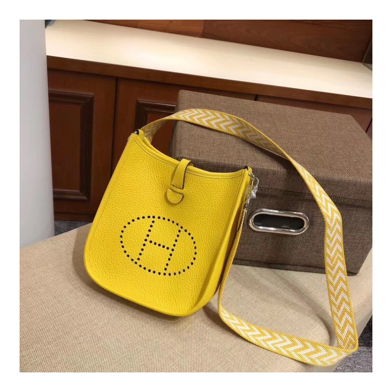 Hermes Mini Evelyne Bag in Togo Leather 17cm