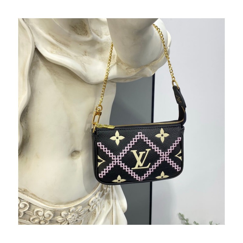Louis Vuitton Mini Pochette Accessoires M81140