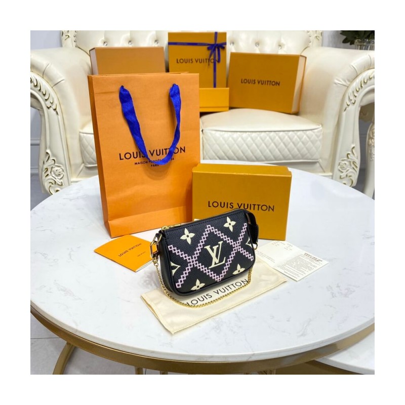 Louis Vuitton Mini Pochette Accessoires M81140