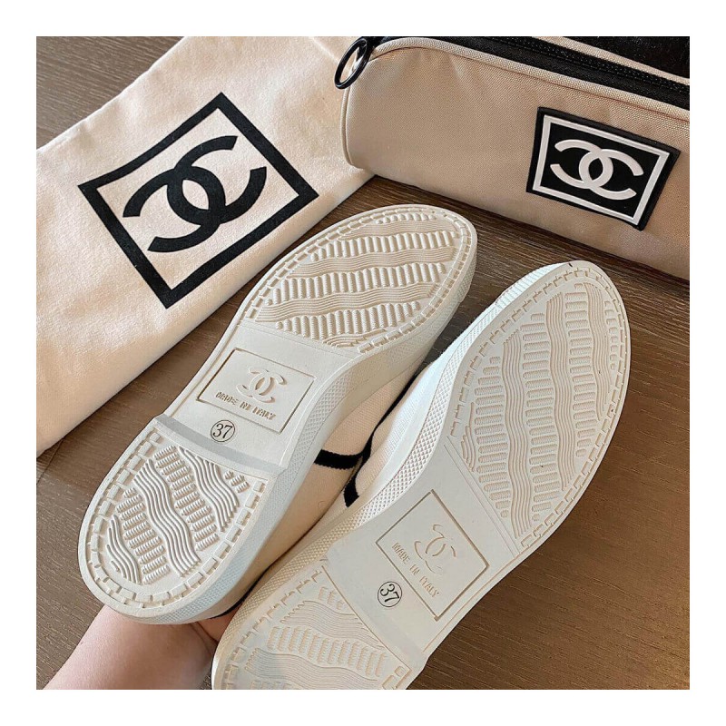 Chanel Vintage Lace-Ups G36141