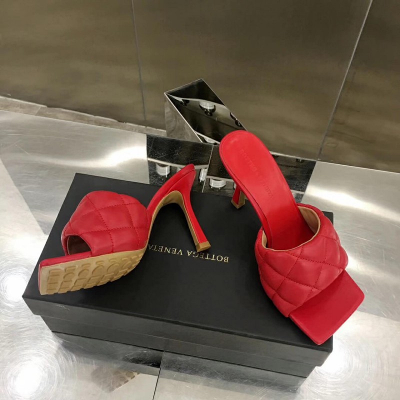 Bottega Veneta Puffy Dream Square Mules 592015