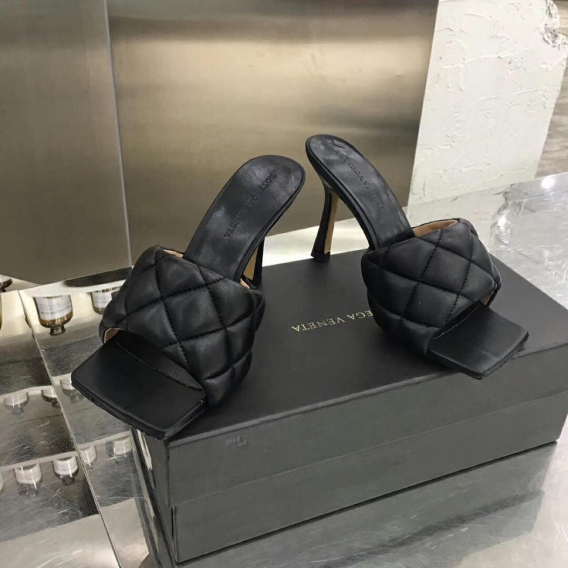 Bottega Veneta Puffy Dream Square Mules 592015