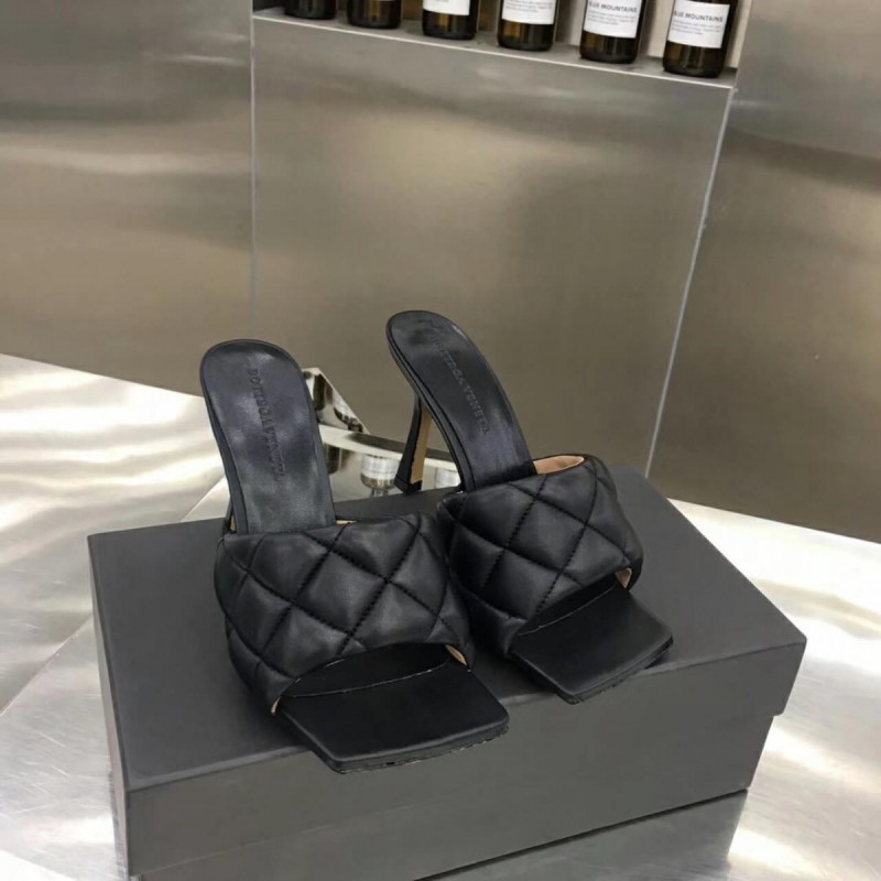 Bottega Veneta Puffy Dream Square Mules 592015
