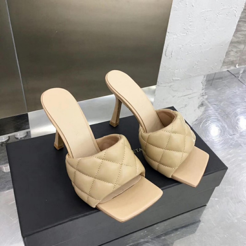 Bottega Veneta Puffy Dream Square Mules 592015