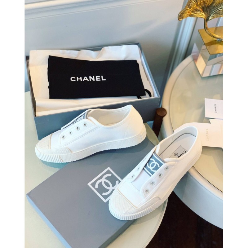 Chanel Vintage CC Logo Sneakers GS01287