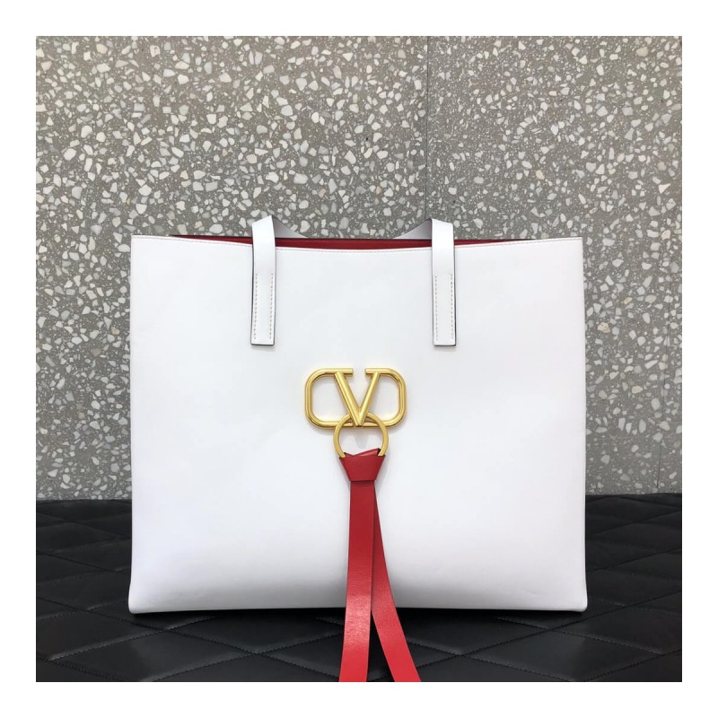 Valentino Garavani Large Vring Shopping Tote A0090