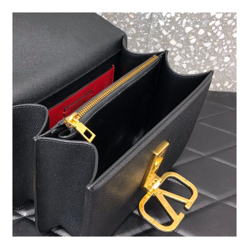 Valentino Garavani Vsling Grainy Calfskin Shoulder Bag 0028