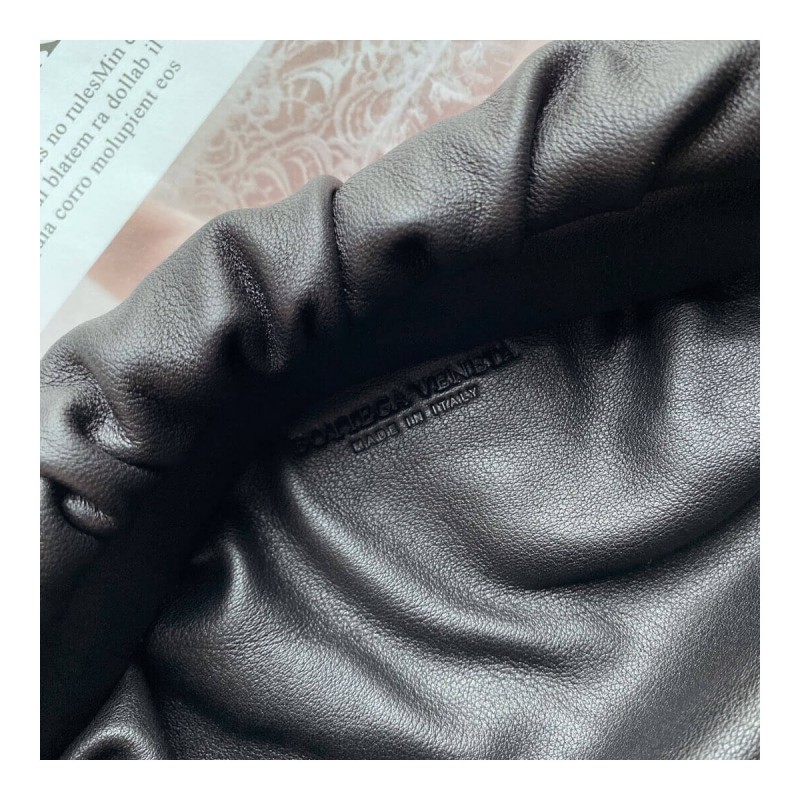 Bottega Veneta The Chain Pouch 620230