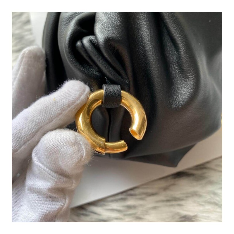 Bottega Veneta The Chain Pouch 620230