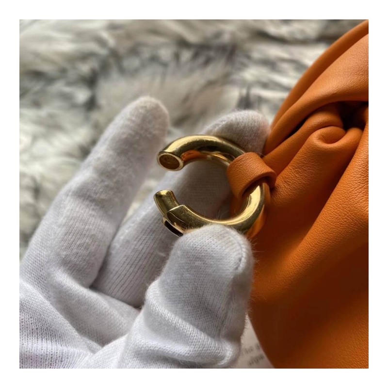 Bottega Veneta The Chain Pouch 620230