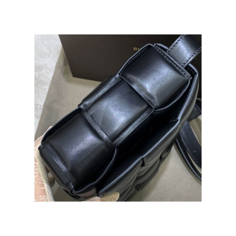 Bottega Veneta Padded Cassette Bag 591970