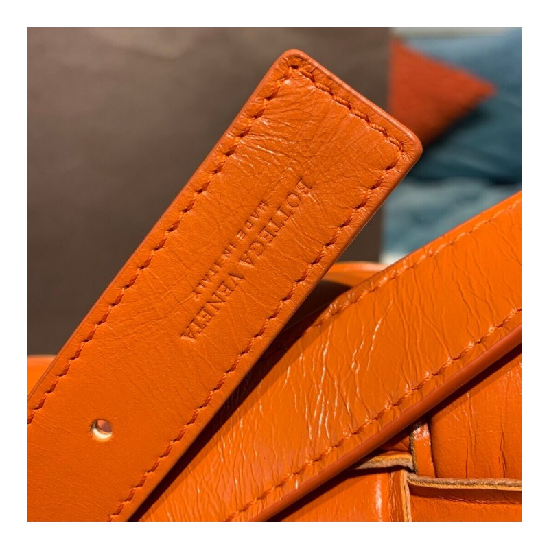 Bottega Veneta Padded Cassette Bag 591970