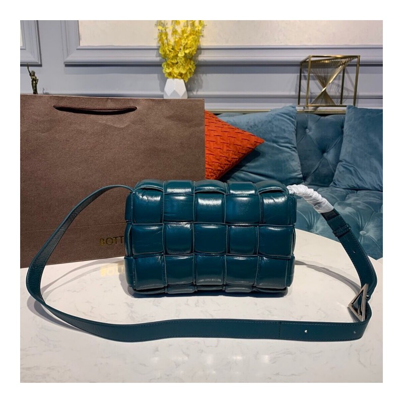 Bottega Veneta Padded Cassette Bag 591970