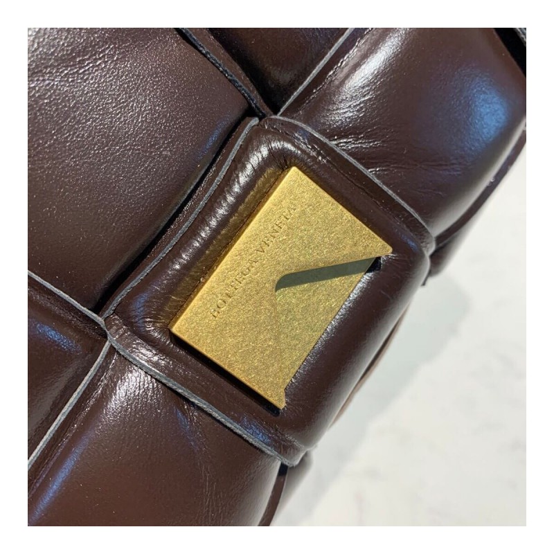 Bottega Veneta Padded Cassette Bag 591970
