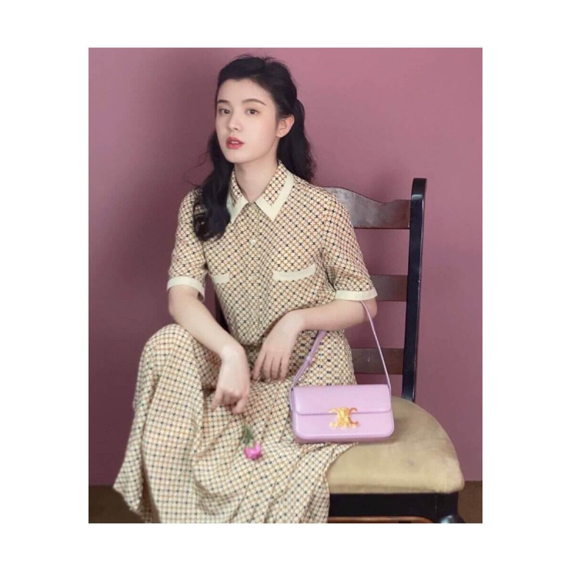 Celine Triomphe Shoulder Bag In Natural Calfskin 194143