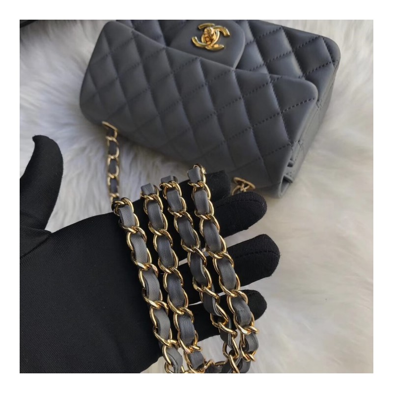 Chanel Lambskin 20cm Classic Flap Bag 1116