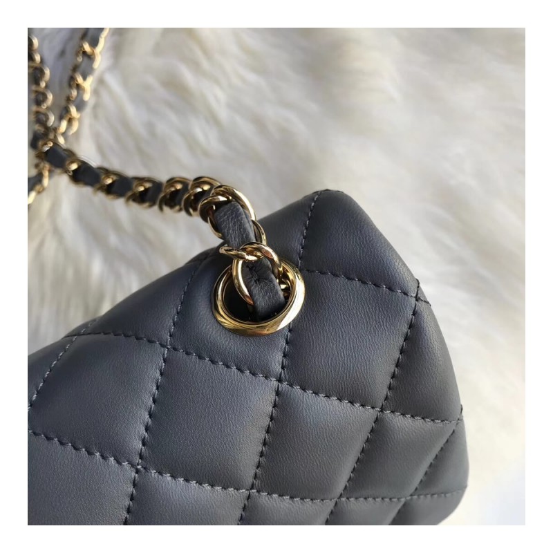 Chanel Lambskin 20cm Classic Flap Bag 1116