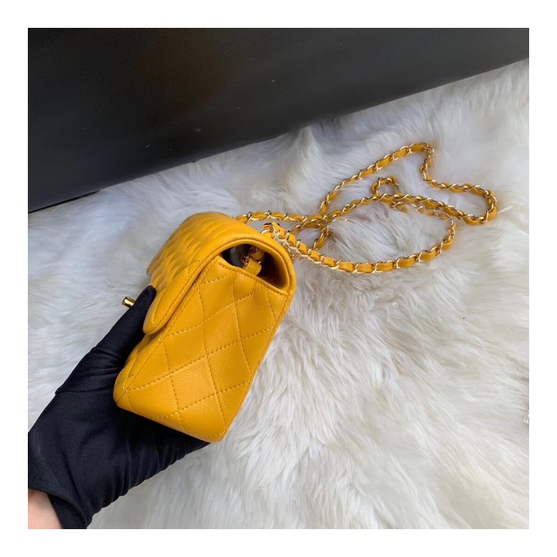 Chanel Lambskin 20cm Classic Flap Bag 1116