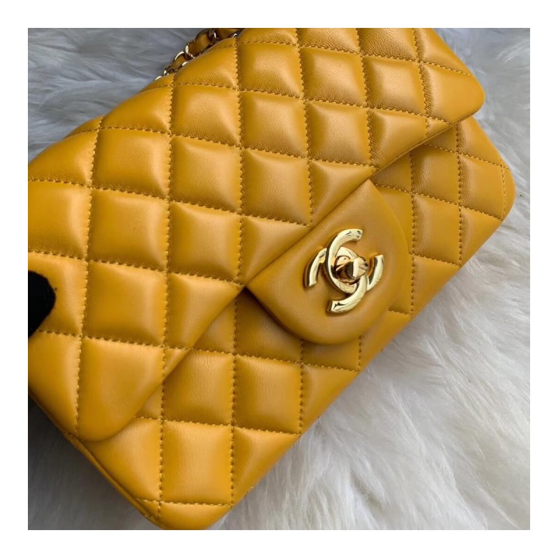 Chanel Lambskin 20cm Classic Flap Bag 1116