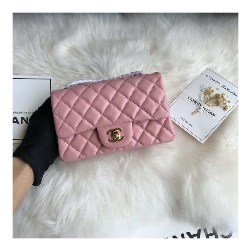 Chanel Lambskin 20cm Classic Flap Bag 1116