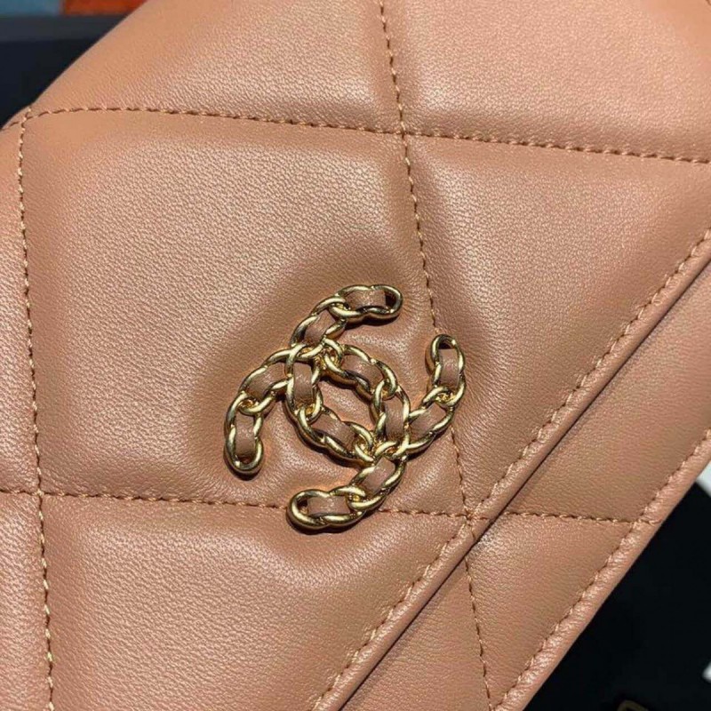 Chanel Goatskin Quilted 19 WOC Flap Bag On Chain 422740