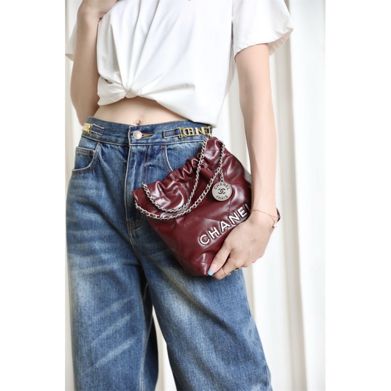 Chanel 22 mini Handbag AS3980 Crimson