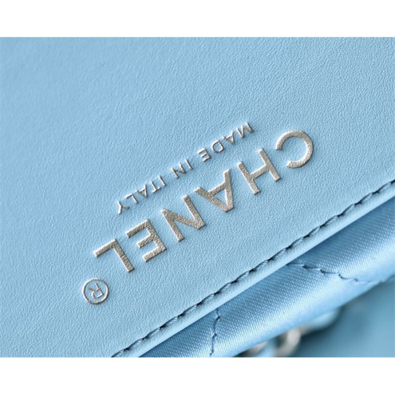 Chanel 22 mini Handbag AS3980 Light blue