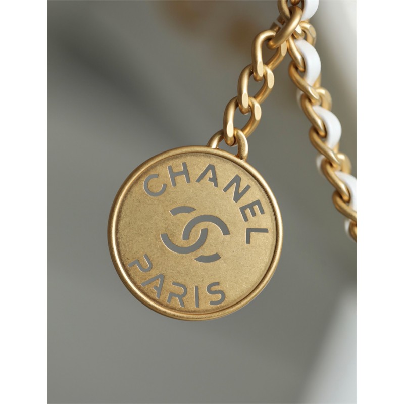 Chanel 22 mini Handbag AS3980 White