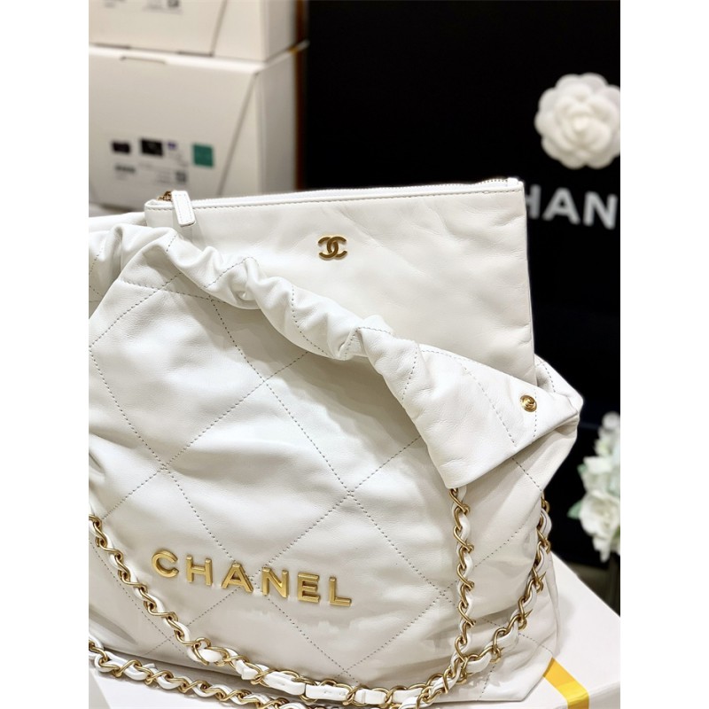 Chanel 22 Small Handbag AS3260White02