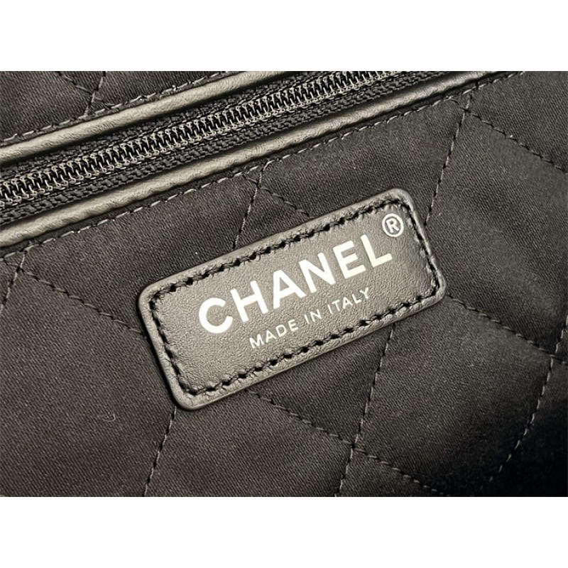 Chanel 22 Small Handbag AS3260Black03