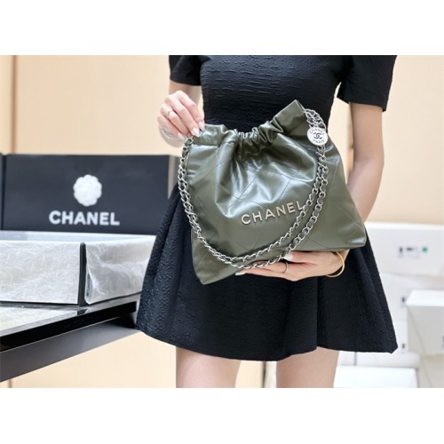 Chanel 22 Small Handbag AS3260Green