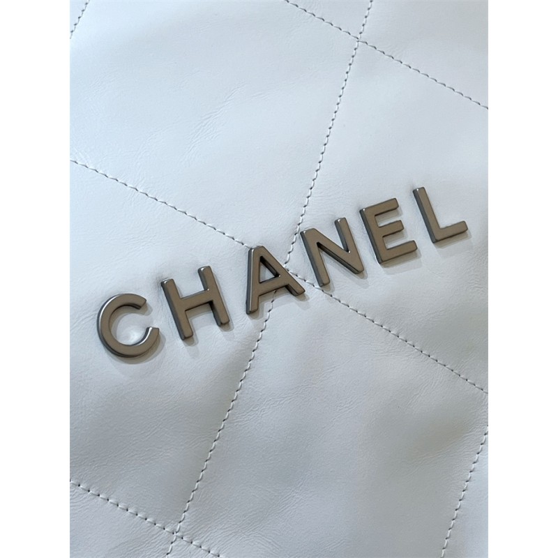 Chanel 22 Small Handbag AS3260White03