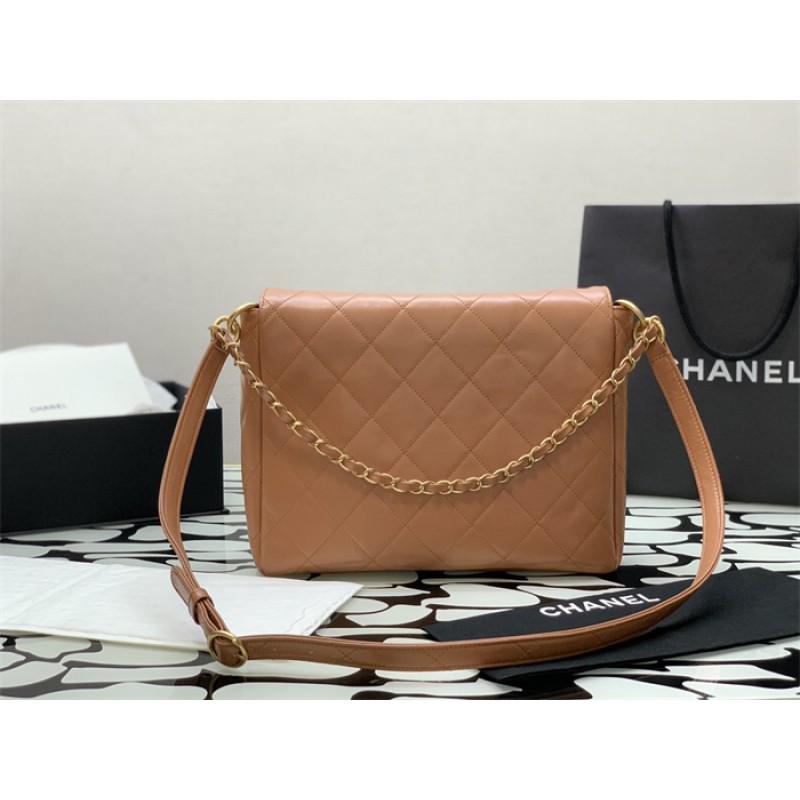 Chanel 24SS Brown Shiny Calfskin Medium Hobo Handbag AS4668