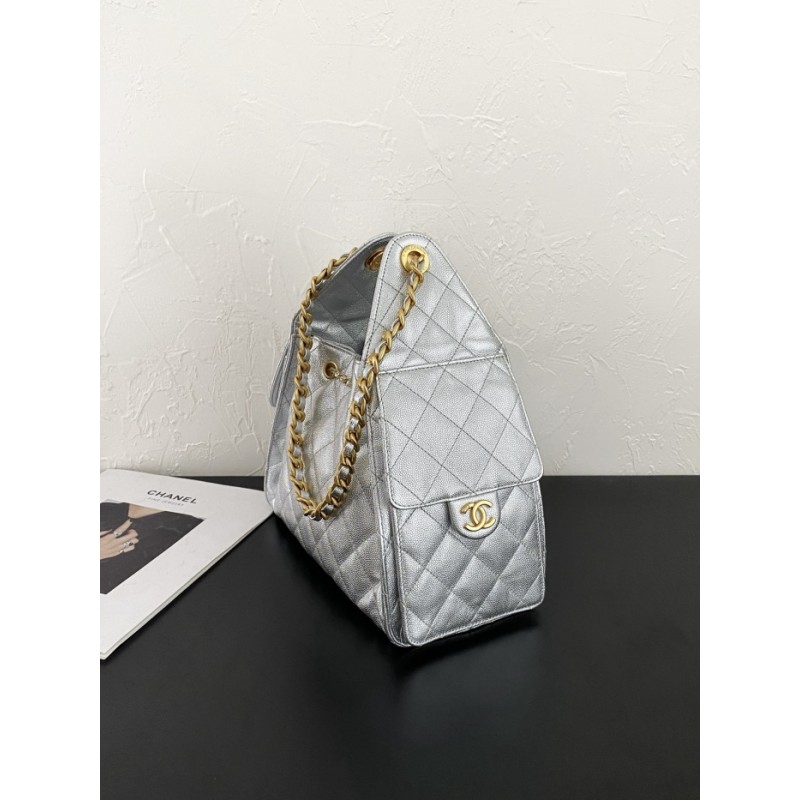 Chanel 25 small handbag Grained Calfskin AS5293 Silvery