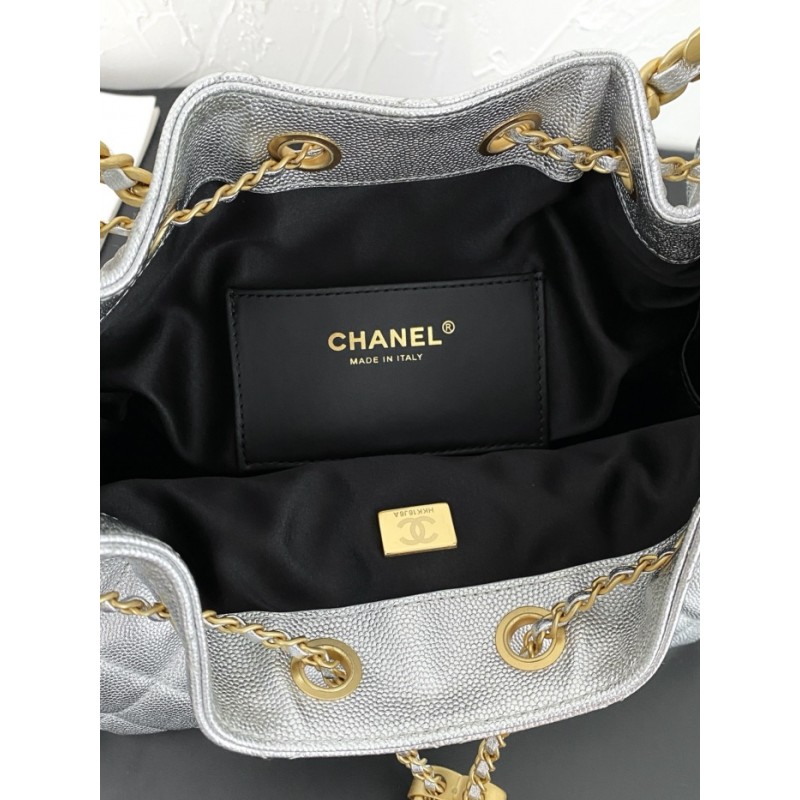 Chanel 25 small handbag Grained Calfskin AS5293 Silvery